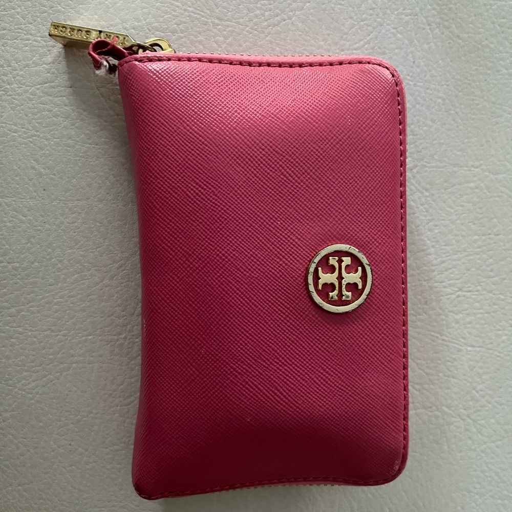 Authentic Pink Tory Burch Wallet (used)